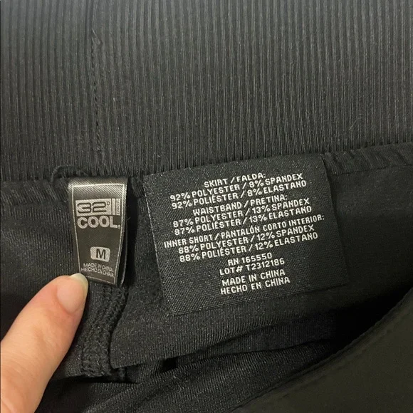 32 Degrees Classic Black Mini Skirt - Picture 2 of 4